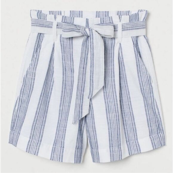 Womens H&M LOGG White Embroidered Paper Bag Style Tie Waist Shorts - Sz 6 - Picture 3 of 6